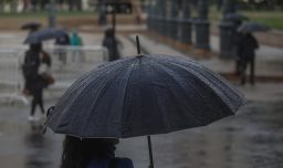 Emiten aviso por lluvias para la zona centro-sur del país: ¿Cuándo ocurrirá el fenómeno y qué zonas afectará?
