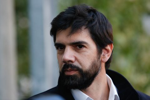 CDE presenta querella contra diputado Joaquín Lavín León por presunta malversación de caudales públicos